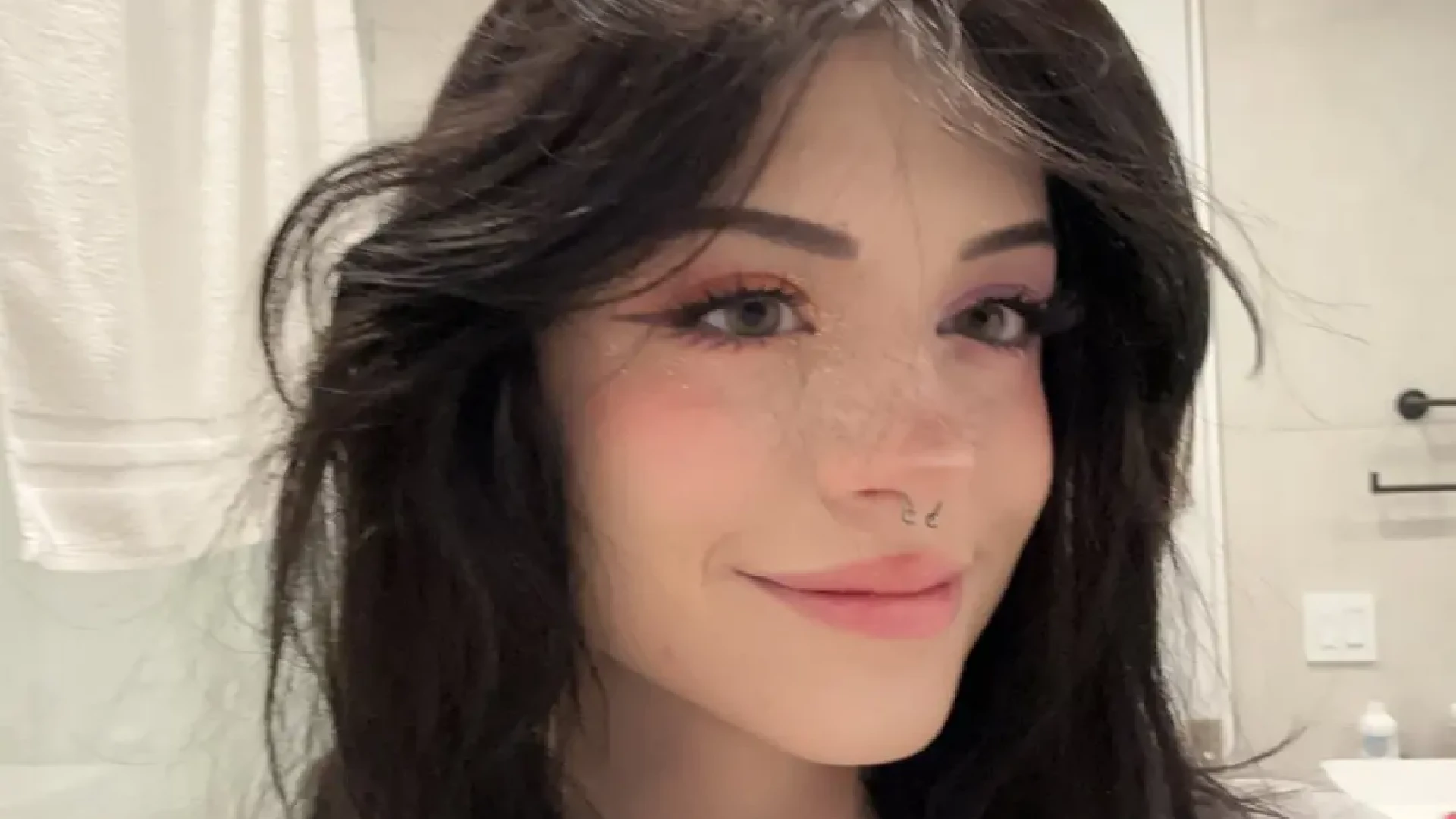 Hannah Owo Onlyfans Video Leak Causes Scandalous Online Controversy