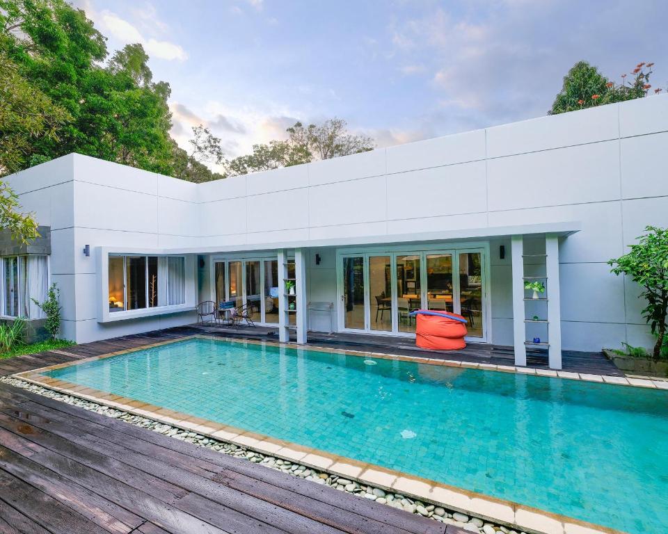 La Quoriena Botanical Villa Amp Caf Labuan Bajo Flores Indon Sie Tarifs 2024 La Quoriena Botanical Villa Amp Caf Labuan Bajo Flores Indon Sie Tarifs 2024