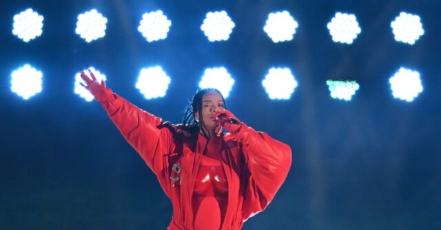 Rihanna To Perform Black Panther Song At The Oscars